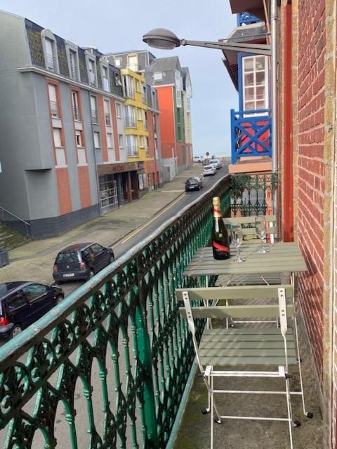 Appartement Avec Balcon Et Parking Prive Mers-les-Bains Buitenkant foto